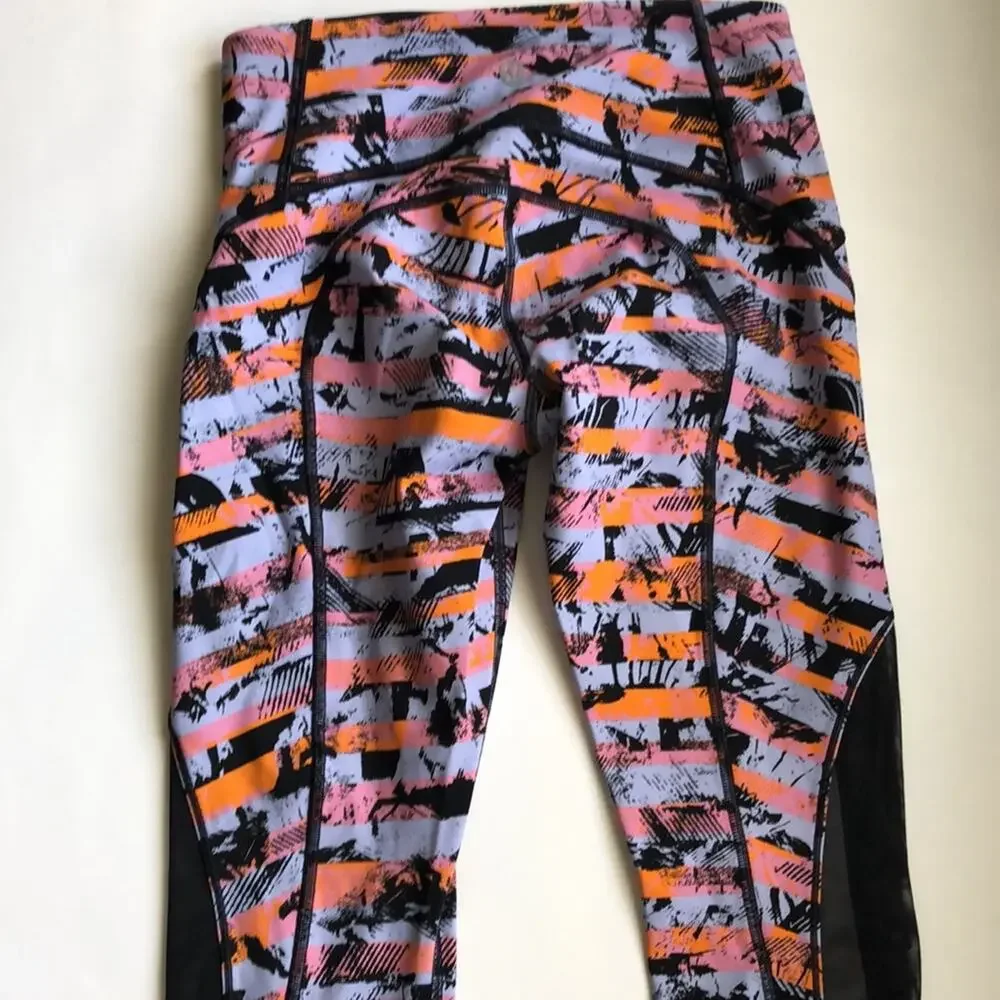 Lululemon Sun Runner Crop 17” Size 2